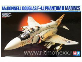 Американский самолёт McDonnell Douglas F-4J Phantom II Marines