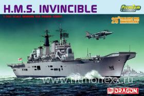 Авианосец HMS Invincible