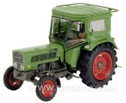 Fendt Farmer 2S with a soft top
