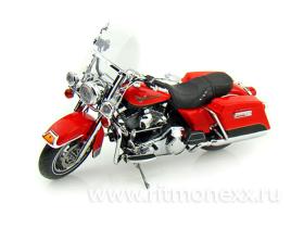 Harley-Davidson FLHR Road King, Scarlet Red/Vivid Black 2010