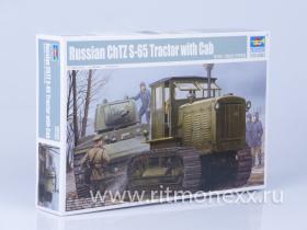 Советский трактор ЧТЗ С-65 с кабиной