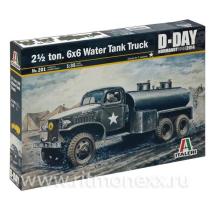 2 1/2 Ton, 6x6 Water Tank Truck