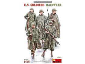 Американские солдаты в дождевиках