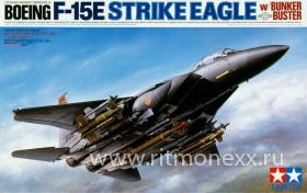 Американский истребитель-бомбардировщик Boeing F-15E Strike Eagle w/Bunker Buster