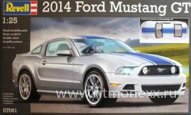 Автомобиль Mustang GT 2013