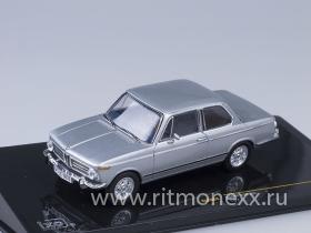 BMW 2002TII (silver), 1972