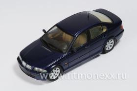 BMW 328i Road version met blue 1998