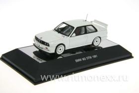 BMW M3 DTM Plain Body Version - white
