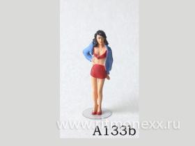 Девушка в мини-юбке и жакете (код A133b)