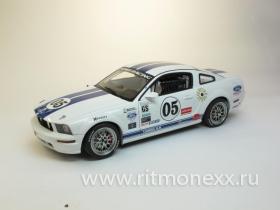 Ford Mustang FR 500C No.05, Grand-Am Cup Maxwell-Empringham 2005 white-blue