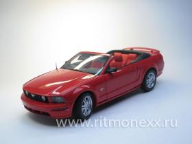 Ford Mustang GT Convertible 2006 red