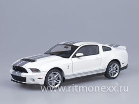 Ford Shelby Mustang GT500, 2010 (performance white / silver stripes)