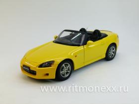 Honda S2000 Japan Version yellow