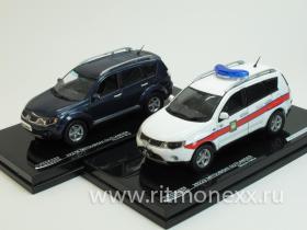 Комплект: Mitsubishi Outlander Thunder Blue, lim. edition only 577 pcs & Mitsubishi Outlander, Macau Police, limited edition 599 pcs