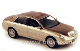Lancia Thesis bicolore Chocolat Vison 2004