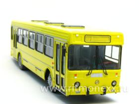 Ликинский автобус 5256.25 (жёлтый)пригородный