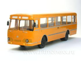 Ликинский автобус 677/78г.