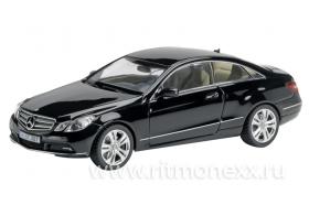 Mercedes-Benz E-Klasse Coup&#233;, black