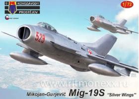 MiG-19S „Silver Wings“