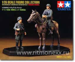Немецкого солдат на коне и 1 фигура солдата (подставка отдельно в комплекте)