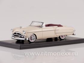 Packard Pacific Convertible, beige/dark red 1954