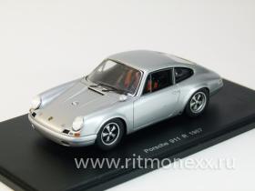 Porsche 911 R 1967 silver