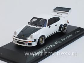 Porsche 934/5 Big Wing 1977 white/carbon