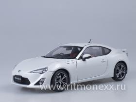 Toyota 86 "Limited" asian version / RHD 2012 (white pearl)